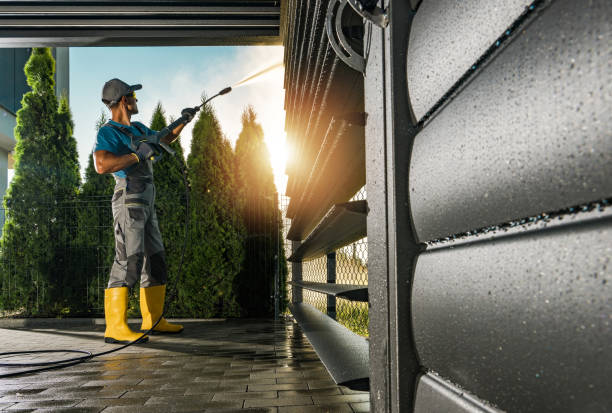 Best Roof Power Washing Services  in Matamoras, OH